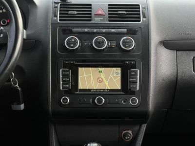 VOLKSWAGEN TOURAN 1.6 CR TDI Comfortline [7 személy] Vezérlés cserélve. 4 évszakos gumik!
