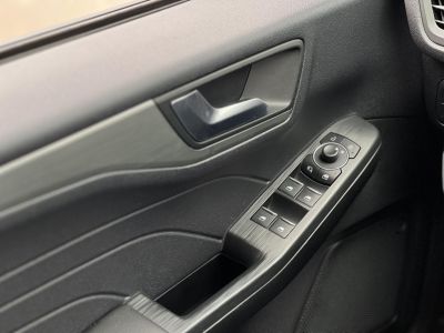 FORD KUGA 2.5 PHEV Titanium CVT 37e km. kitűnő állapot!