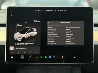 TESLA MODEL 3 Performance AWD (Automata) 90e km. AMD Ryzen. mátrix LED. hőszivattyú. 2 töltőkábel. megkímélt állapot!