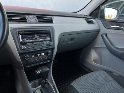 SEAT TOLEDO 1.4 TSI Style DSG M.o.-i. Tempomat Ülésfűtés Tolatóradar Bluetooth Vonóhorog Digitklíma