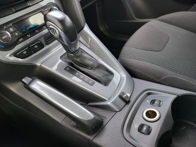 FORD FOCUS 2.0 TDCi Trend Plus Powershift Tempomat Ülésfűtés Bluetooth PDC Digitklíma Vonóhorog Megkímélt!