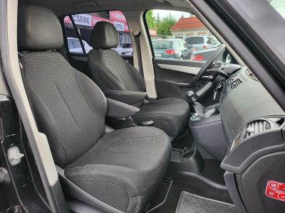 CITROEN GRAND C4 PICASSO C4Picasso 1.6 HDi Dynamique FAP (7 személyes ) Magyarországi