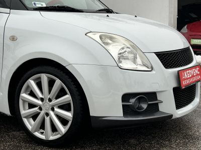 SUZUKI SWIFT 1.6 SPORT Klíma Bluetooth Szervizelt!