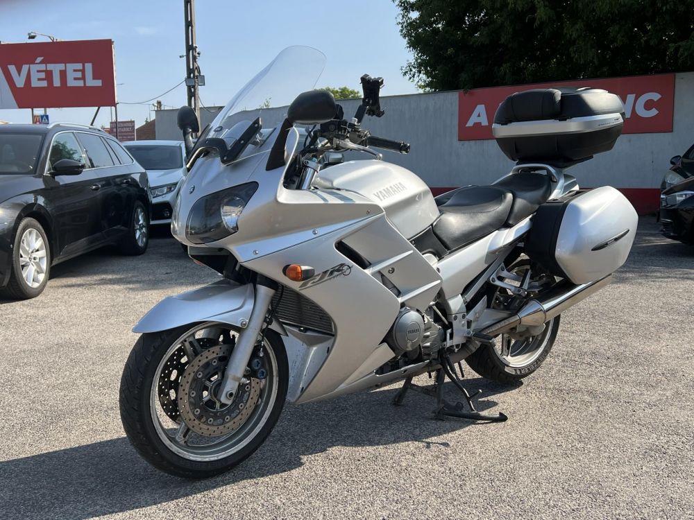 YAMAHA FJR 1300