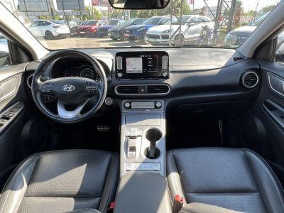 HYUNDAI KONA EV 64kWh Premium Magas felszereltség. megkímélt állapot! LED fényszóró Kamera Keyless Android!