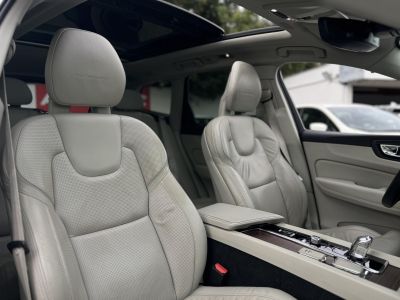 VOLVO XC60 2.0 [T8] Twin Engine Inscription AWD Geartronic M.o.-i. Volvo Galériában szervizelt. vezérlés cserélve. teljes felszereltség!