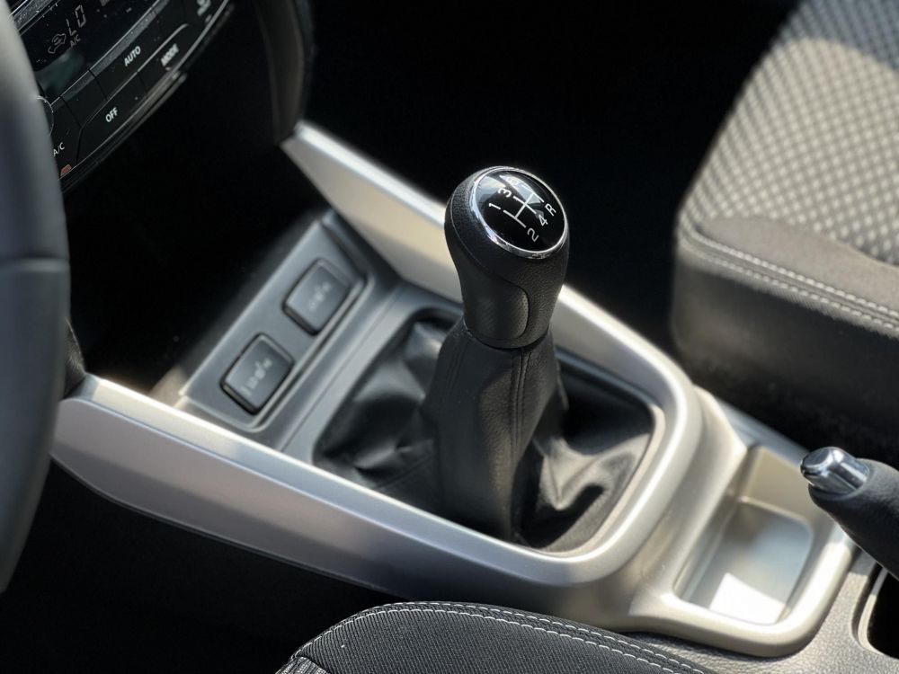 SUZUKI VITARA 1.6 GL+ FOGLALÓZVA! 75e km. Magyarországi. Friss műszaki vizsga. Végig márkaszervizelt!