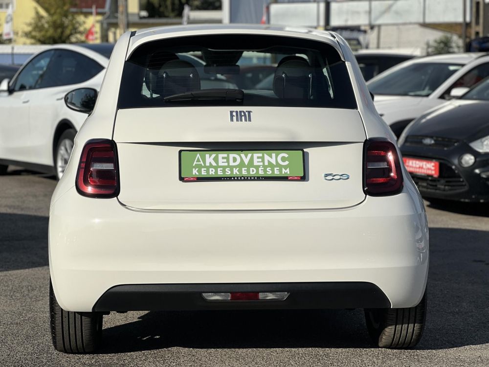 FIAT 500 500e 42kWh (Automata)