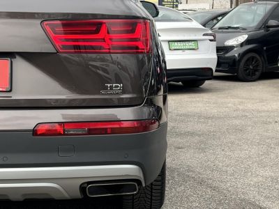 AUDI Q7 3.0 V6 TDI quattro Tiptronic ic M.o.i. 1.tul. rendszeresen karbantartott. vezérlés cserélve!