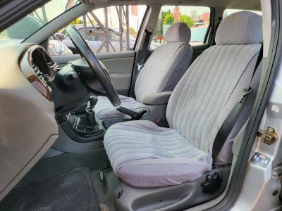 FORD MONDEO 2.5 V6 Ghia 72e km! M.o.-i. 1.tul. digit klíma el.ablak el. tükör ülésfűtés radar