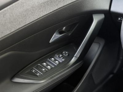 PEUGEOT 308 SW 1.5 BlueHDi Allure LED Tempomat Navi Mirrorscreen Bluetooth 360kamera