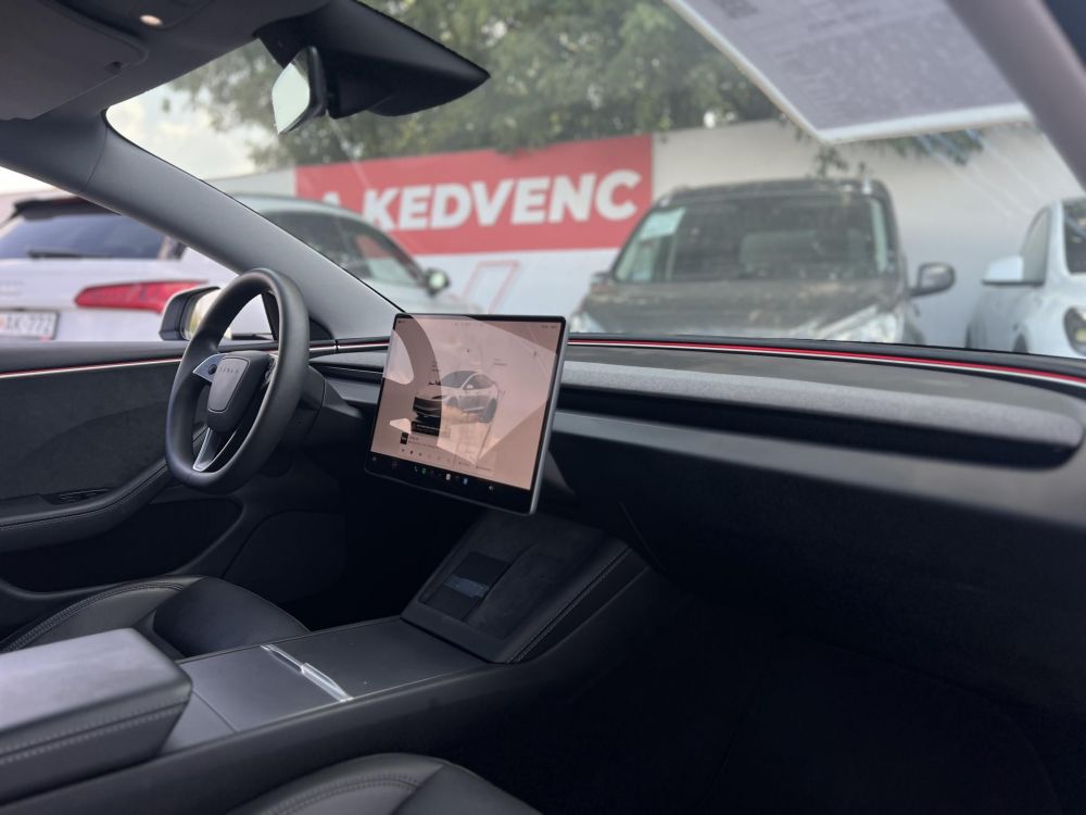 TESLA MODEL 3 Long Range AWD (Automata) HIGHLAND 67e km. AMD Ryzen. mátrix LED. ülésszellőztetés. 2032-ig garanciális!