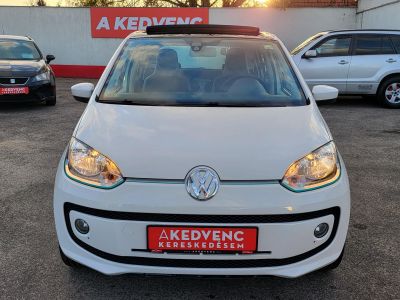 VOLKSWAGEN UP Up! 1.0 White Up! Napfénytető Klíma Navi Ülésfűtés Megkímélt!