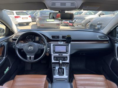 VOLKSWAGEN PASSAT VII Variant 2.0 CR TDI Highline 4Motion BMT DSG Magyarországi. Márkaszervizelt. Magasan felszerelt! Téli-nyári kerék szett!