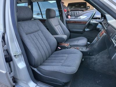 MERCEDES-BENZ W 124 Frissen szervizelt! Friss műszaki vizsga!