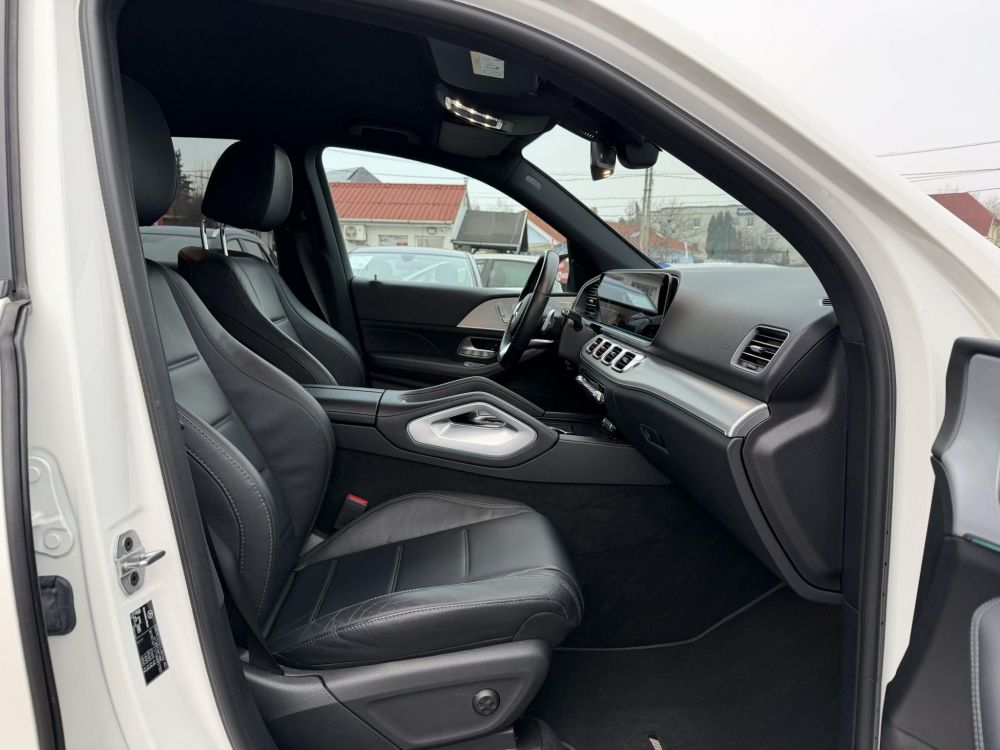 MERCEDES-BENZ GLE 350 de 4Matic 9G-TRONIC Plug-in hybrid AMG csomag. LED Burmester Távtartó Táblafelismerő Holttér Sávtartó Carplay