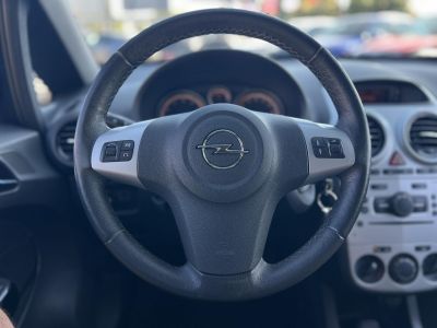 OPEL CORSA D 1.4 Selection Ülés- és Kormányfűtés. klíma