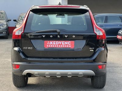 VOLVO XC60 2.4 D DRIVe Momentum Frissen szervizelt. magasan felszerelt. vezérlés cserélve!