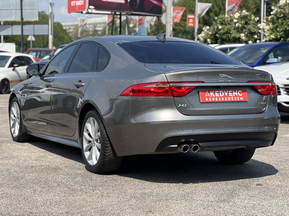 JAGUAR XF 2.0 i4D Portfolio