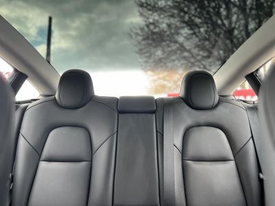 TESLA MODEL 3 Long Range AWD (Automata) 63e km. mátrix LED. hőszivattyú. garanciális. kitűnő állapot!