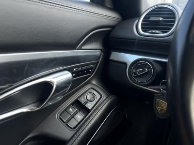 PORSCHE CAYMAN 718S PDK. kerámia. sérülésmentes. kifogástalan