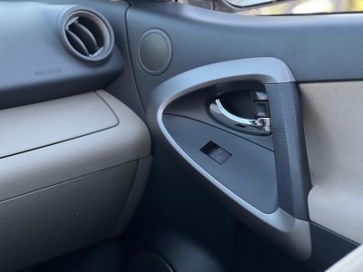 TOYOTA RAV 4 Rav4 2.0 4x4 Magyarországi. napfénytető. keyless. vonóhorog. téli-nyári kerék. 2 gyári kulcs!