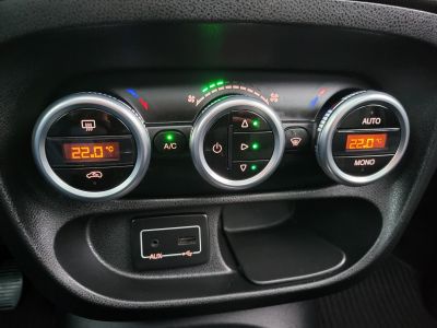 FIAT 500L 1.4 16V Lounge M.o.-i. 1.tul. Navigáció Panorámatető Tempomat Szervizelt!