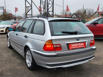 BMW 316i Touring Klíma Ülésfűtés el.ablak Téli-Nyári kerék