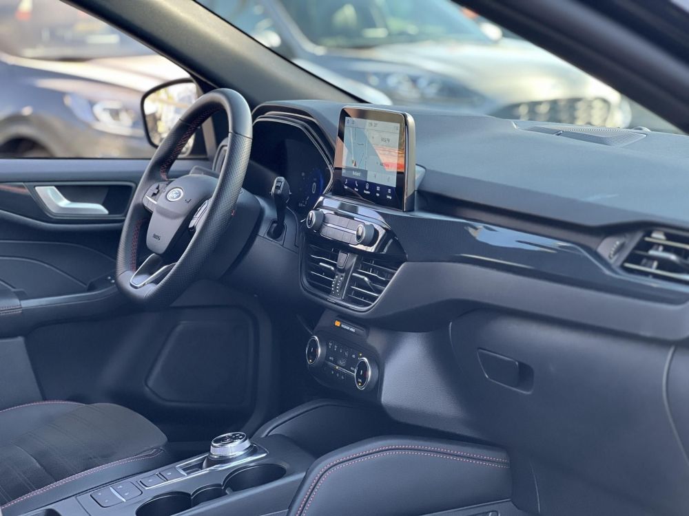 FORD KUGA 2.5 PHEV ST-Line X CVT 64e km. 70 kilométer hatótáv. Carplay!
