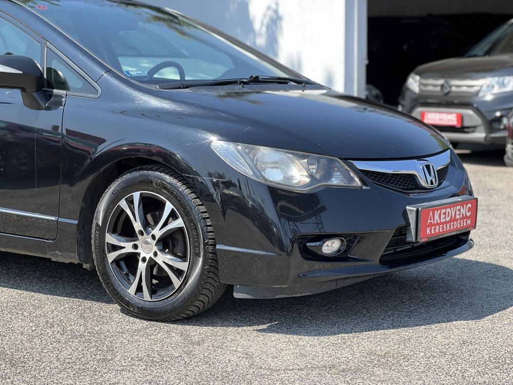 HONDA CIVIC 1.3 Hybrid (Automata) Klíma Tempomat Ülésfűtés Gyári fényezés!