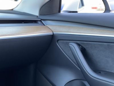TESLA MODEL 3 RWD (Automata) Ryzen Hőszivattyú Mátrix LED. 63e km Magyar rendszámos Garanciális!
