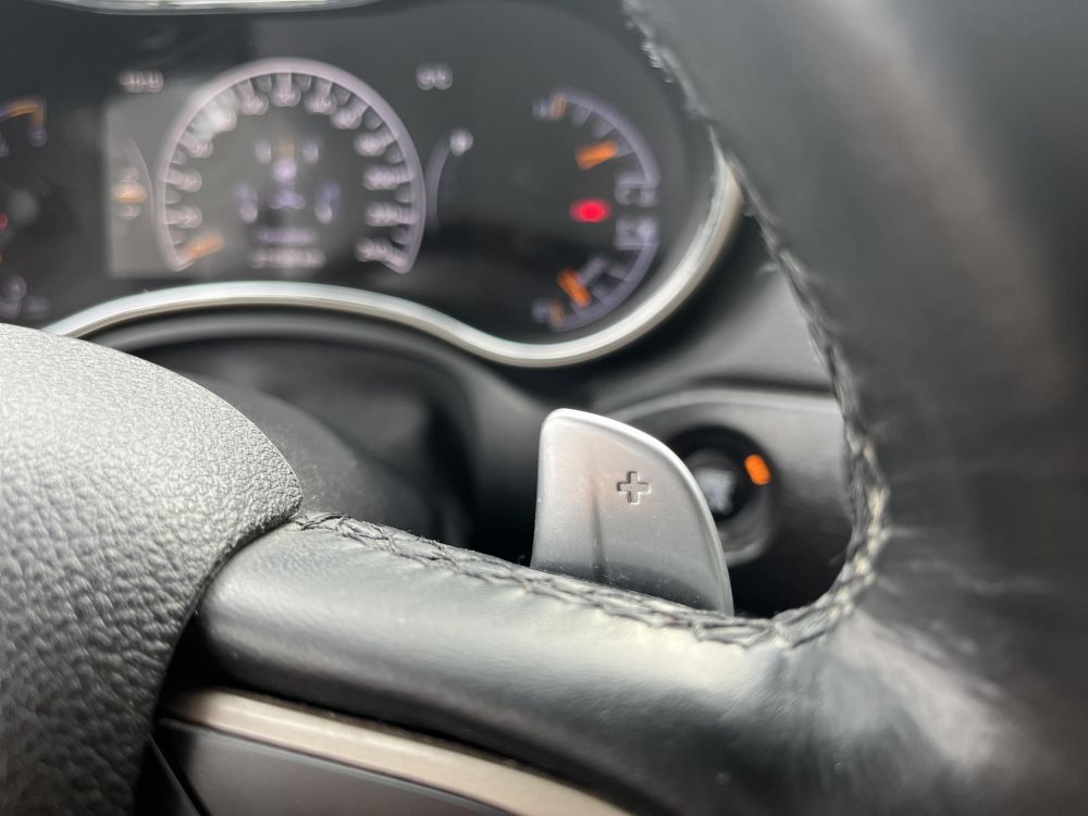 JEEP GRAND CHEROKEE 3.0 V6 CRD Laredo (Automata) 4X4. felező váltó. digitális klíma. tetőcsomagtartó