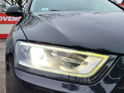 AUDI Q3 2.0 TDI DPF quattro S-tronic S-Line LED Bőrbelső Navigáció Ülésfűtés Tempomat Start-Stop PDC