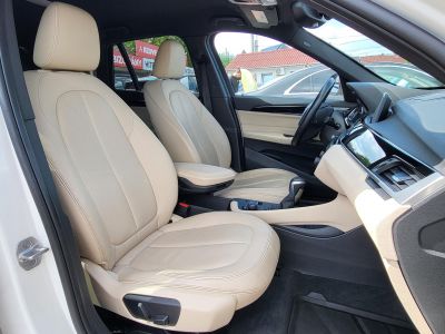 BMW X1 sDrive28i (Automata) 56e km. vaj bőrbelső. memória. kamera