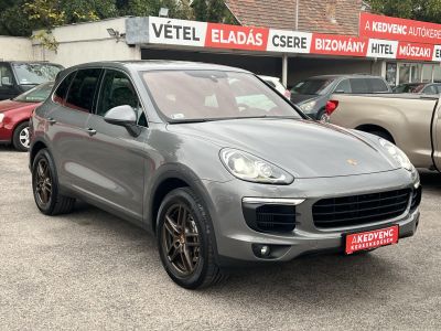 PORSCHE CAYENNE Dízel Tiptronic ic Xenon Navi Tempomat Sávtartó Memória Kamera Szervizelt!