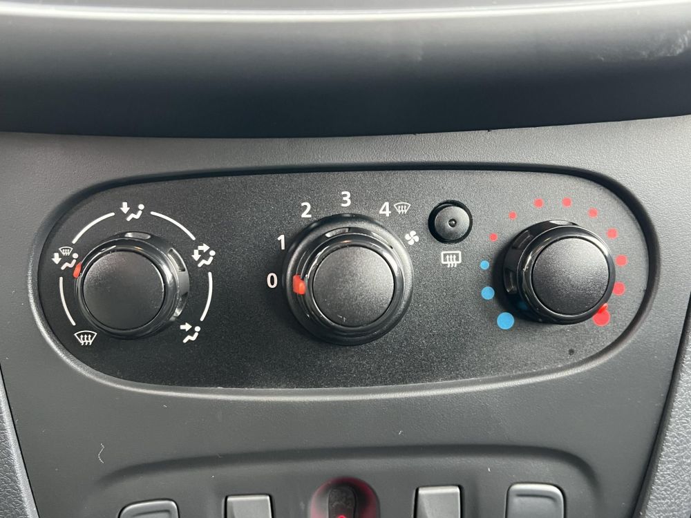 DACIA SANDERO 1.2 Access EURO6 Rendszeresen karbantartott 112e km!