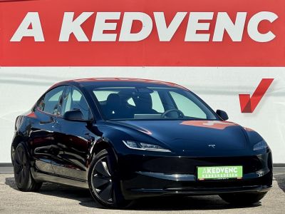 TESLA MODEL 3 Long Range AWD (Automata) HIGHLAND 26e km. hőszivattyű. gyári garancia 2032-ig!