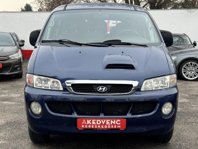 HYUNDAI H-1 2.5 CRDI (9 személyes )