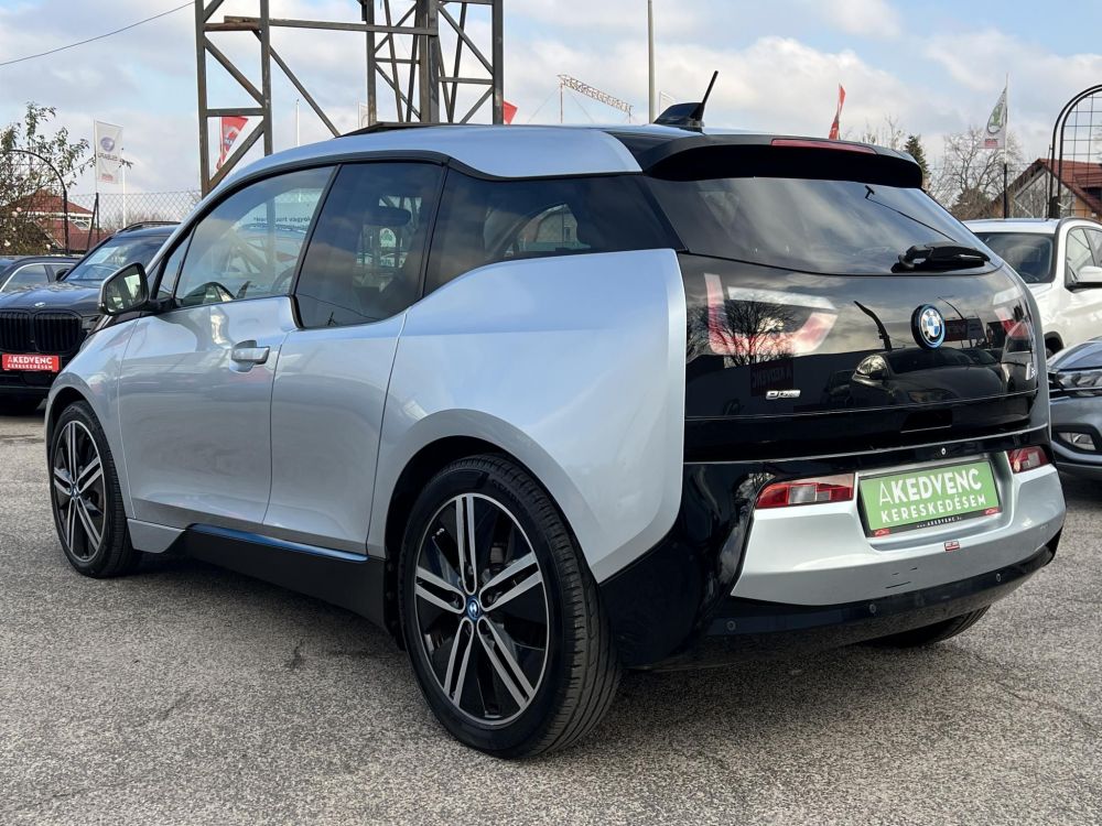 BMW I3 REX (Automata) Nagy Navi Keylessgo Panorámatető Adaptív tempomat!