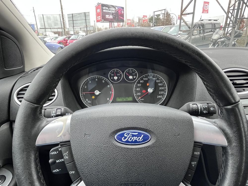 FORD FOCUS Coupe Cabriolet 2.0 Sport Klíma Tempomat Bluetooth Bőr belső LEGJOBB ÁRON!