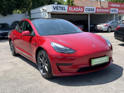 TESLA MODEL 3 Standard Range Plus Aut 88e km. GYÖNYÖRŰ facelift. mátrix LED. garanciális!