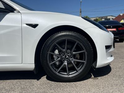 TESLA MODEL 3 Standard Range Plus Aut 102e km. garanciális. hőszivattyú. facelift. mátrix LED. 4 évszakos gumik!