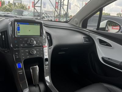 OPEL AMPERA E-Pioneer (Automata) 121e km. Zöld rendszám. Navi Tempomat Kamera Bose Ülésfűtés Bőr Keyless