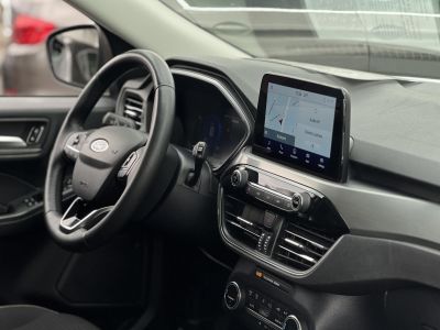 FORD KUGA 2.5 FHEV Freedom CVT 120e km. LED fényszórók. kamera. keyless. sávtartó. navi. CARPLAY!