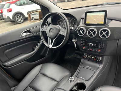 MERCEDES-BENZ B 180 CDI BlueEFFICIENCY (Automata) Tempomat Navi Ülésfűtés Bőr PDC Vonóhorog