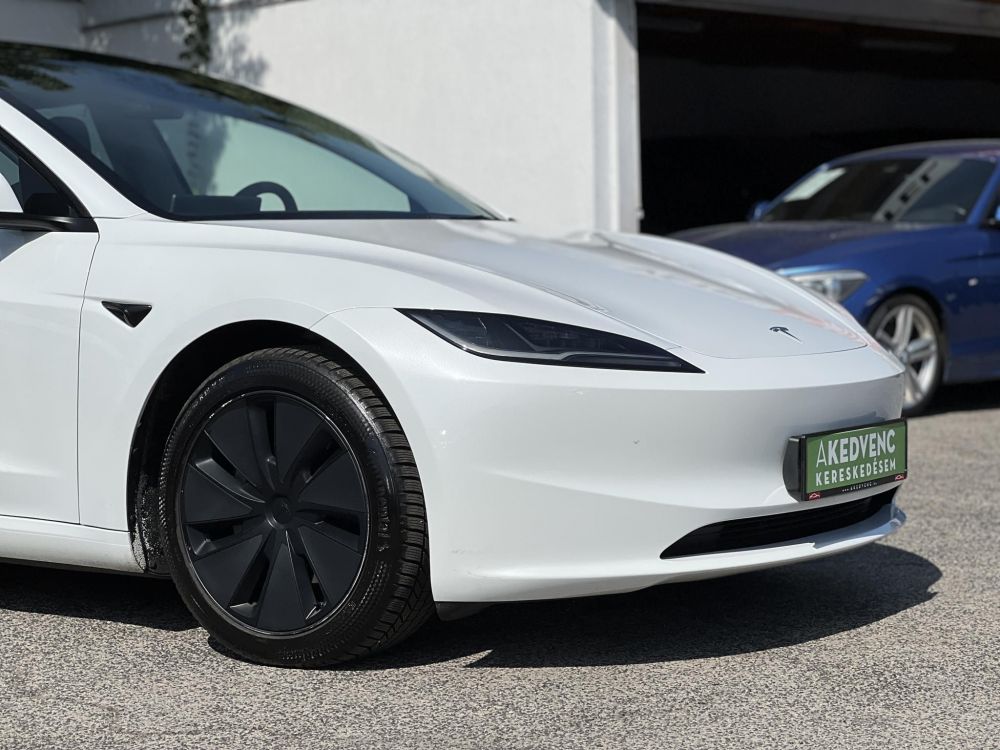 TESLA MODEL 3 Long Range AWD (Automata) HIGHLAND 67e km. AMD Ryzen. mátrix LED. ülésszellőztetés. 2032-ig garanciális!