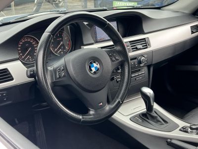 BMW 325i (Automata) Xenon Tempomat Ülésfűtés Bluetooth Navi PDC