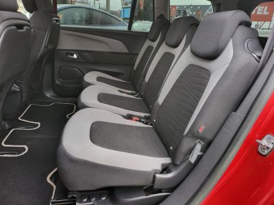 CITROEN GRAND C4 PICASSO C4Picasso 1.6 e-HDi Tendance (7 személyes ) Tempomat Bluetooth Tolatóradar Vonóhorog Friss Szerviz! 2db gyári kulcs