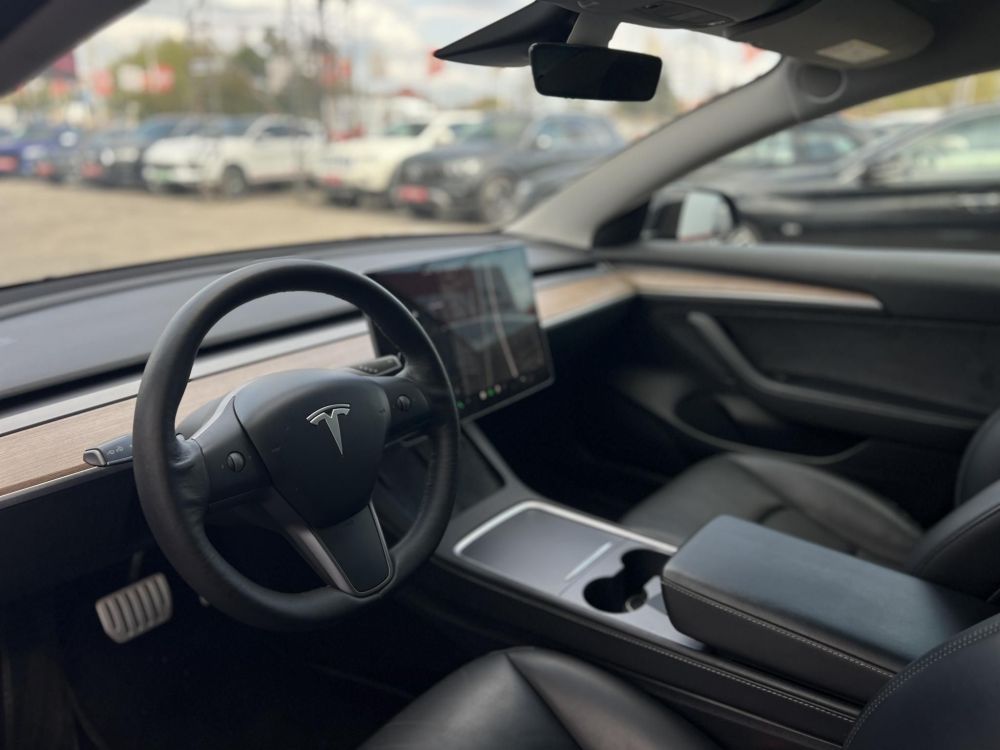 TESLA MODEL 3 Performance AWD (Automata) Hőszivattyú. garanciális!