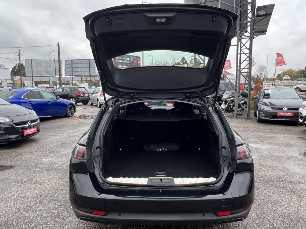 PEUGEOT 508 SW 1.5 BlueHDi Allure EAT8 82e km. M.o.-i. 1.tul. Márkaszervizelt!